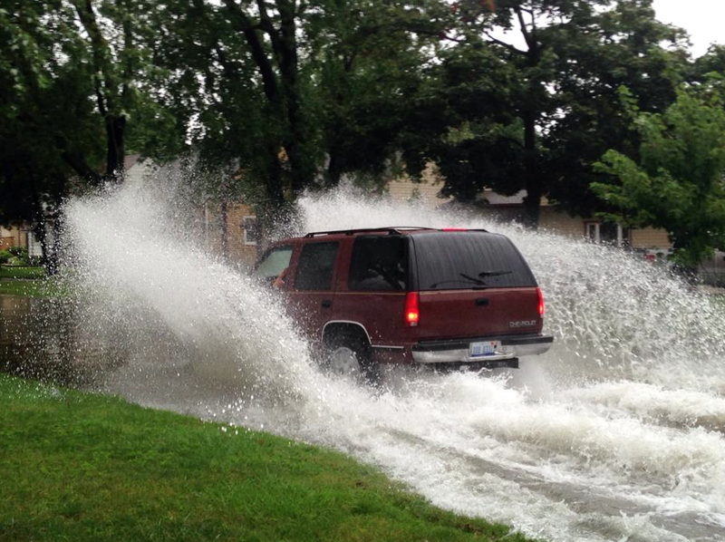 Illustration for article titled Detroit under water …. here are all of the photos.